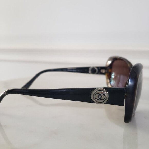 Authentic Vintage Chanel Oversized Iconic Double C Butterfly Sunglasses W/ Case - Picture 6 of 16